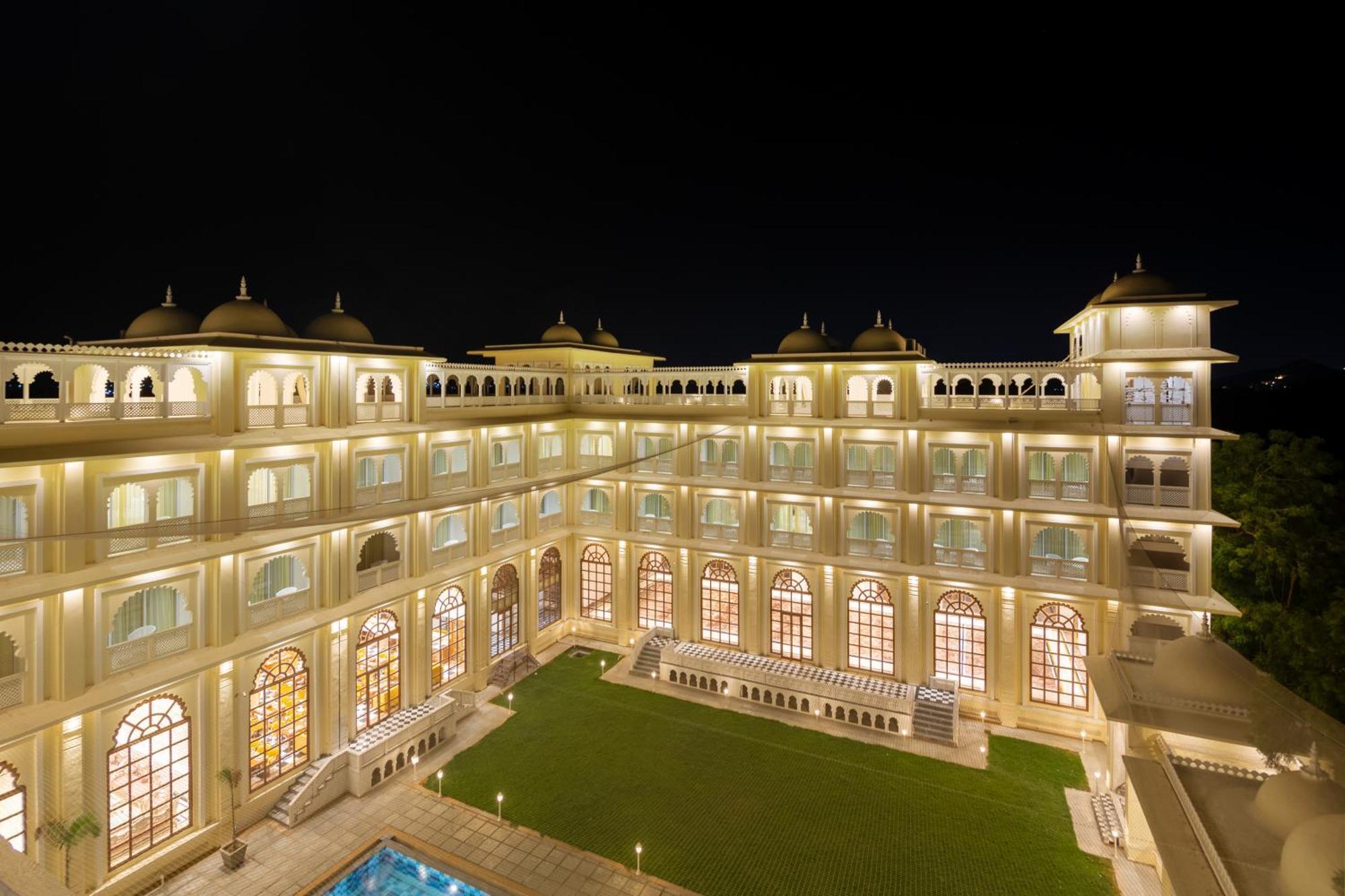 Sterling Aravalli Udaipur Exterior photo