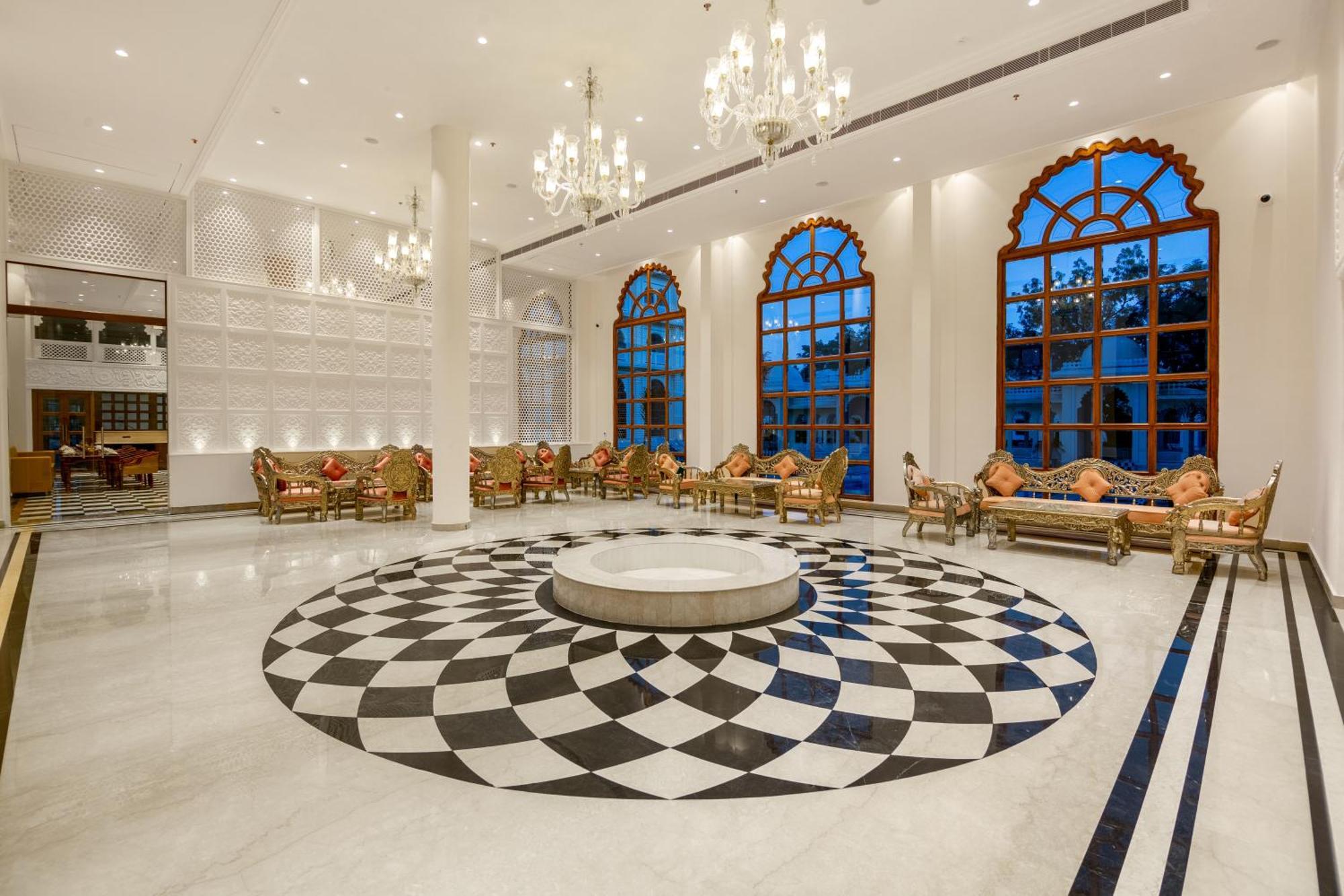 Sterling Aravalli Udaipur Exterior photo
